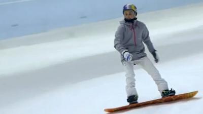 Aimee Fuller snowboarding