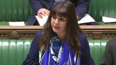 Nus Ghani