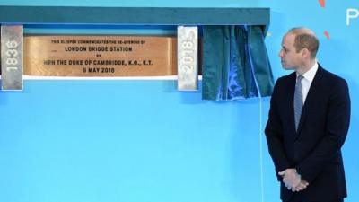 Duke of Cambridge unveils plaque