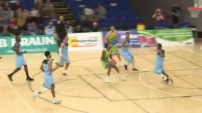 Dirk Williams of Sheffield Sharks