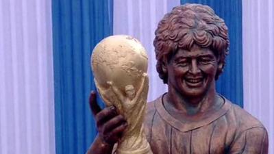 Maradona statue