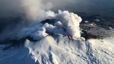 Etna erupting