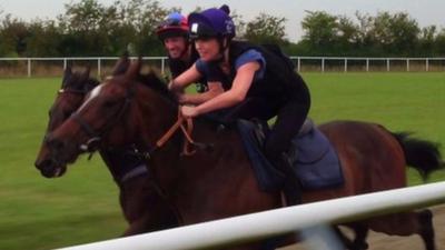 Frankie Dettori and Sara Cox (L-R)