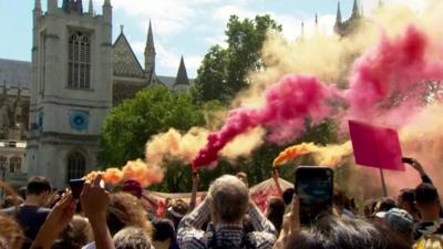 Anti-Brexit protesters