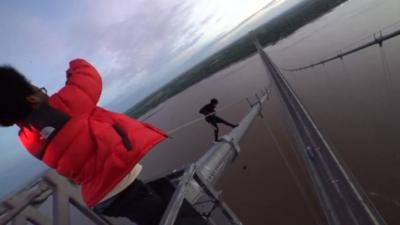 YouTube video of 'urban explorers' on the Humber Bridge