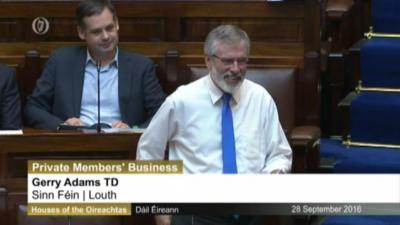 Gerry Adams tells the Dáil " My teddy bears are virgins"