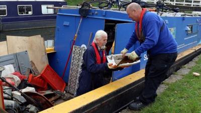 Waste collection boat