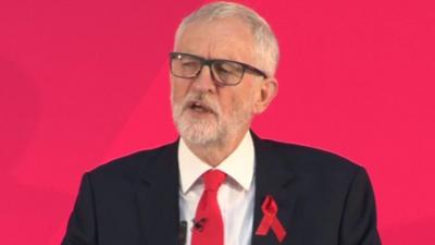 Jeremy Corbyn speaks at a Labour Party gathering in York, England on 1 December 2019