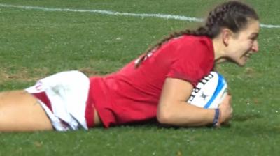 Wales wing Jasmine Joyce
