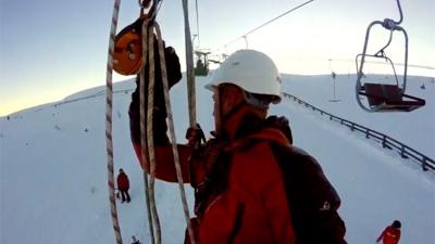 Skiers stranded on Austrian mountain