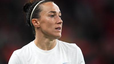 Lucy Bronze