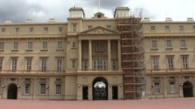 Scaffolding on Buckingham Palace
