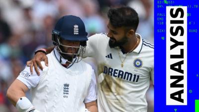 Ben Duckett and Akash Deep