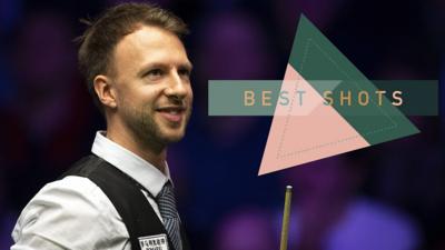 Judd Trump smiles