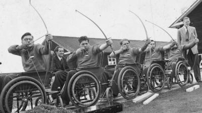 Wheelchair archery in early Paralympic Games