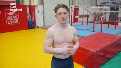 Nile Wilson handstand tips