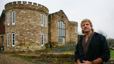 Robert Fidler and mock castle, 3 February 2010