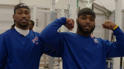 Ron Brooks (left) in the Buffalo Bills weight room