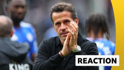 Marco Silva claps the Fulham fans