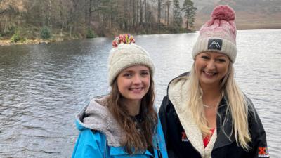 Freya Hodson (L) and Louise Quinney (R)