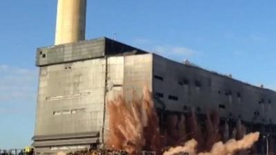 Part of Didcot A Power Station's main building being demolished