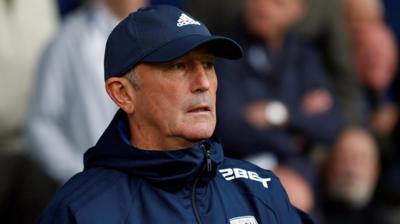 Tony Pulis looks dejected
