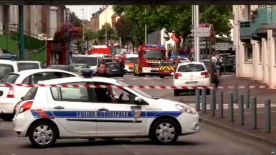 Road closure and police in vicinity of church