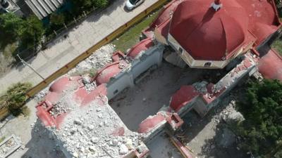 Devastated church in Mexico - 22 September 2017