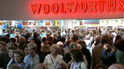 The Galleries shopping centre in 1991