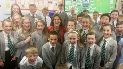 Jo Cox and school kids