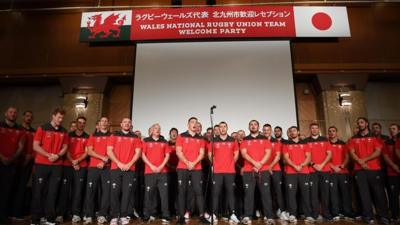 Welsh rugby team choir