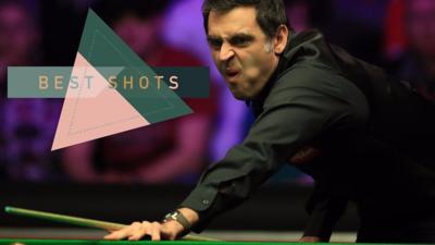 Ronnie O'Sullivan in action