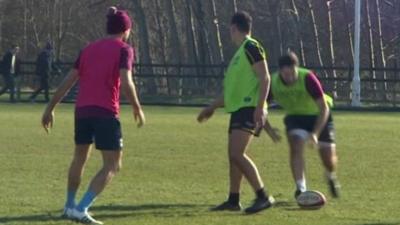 Northampton Saints and Steelbacks train together