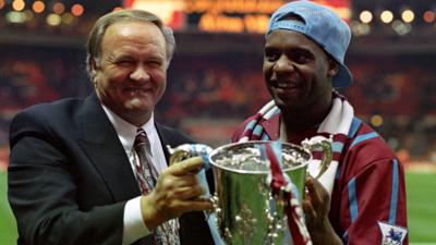 Ron Atkinson and Dalian Atkinson after winning League Cup in 1994