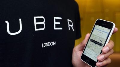 Uber t-shirt and app