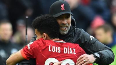Jurgen Klopp and Luis Diaz