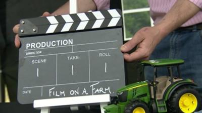 Clapper board