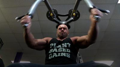 Paul Kerton working out in a gym