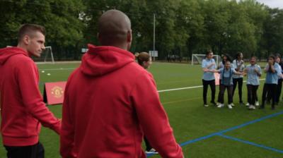 Man Utd stars surprise young fans