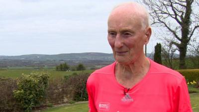 Runner Ken Jones, 82, before his 36th London Marathon