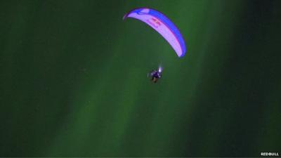 Paraglider