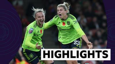 Alessia Russo celebrates her late winner for Manchester United against Everton