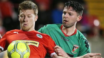 Cliftonville drew 1-1 with Glentoran