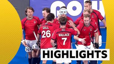 Sam Ward is congratulated by his Great Britain team-mates