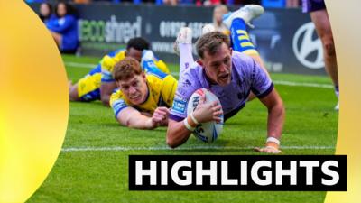 Hull KR scoring a try