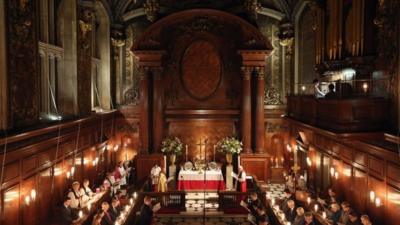 Interior of Hampton Court Palace Chapel