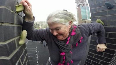 Woman doing parkour