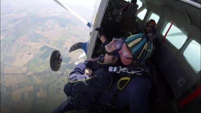 Andrea in skydive