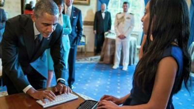 Haben Girma with President Barack Obama