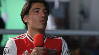 Hector Bellerin talking to 5 Live's Football Daily podcast
